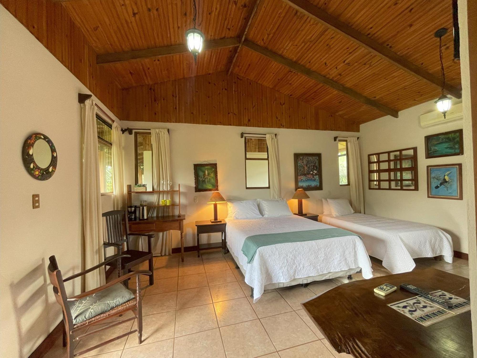 Kakao Lodge & Garden Rio Celeste بيجاغوا الغرفة الصورة